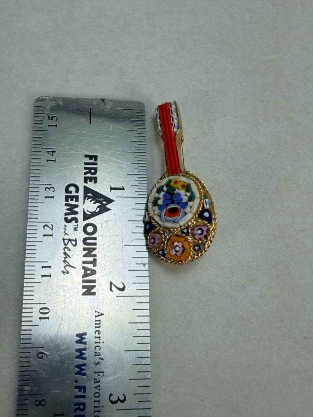Vintage Italian Micro Mosaic Mandolin Guitar Brooch Gold Tone Floral Italy Rare - Picture 2 of 5